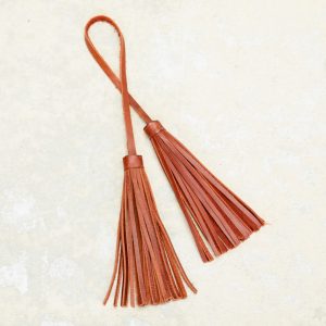 Leather Tassels in Cognac