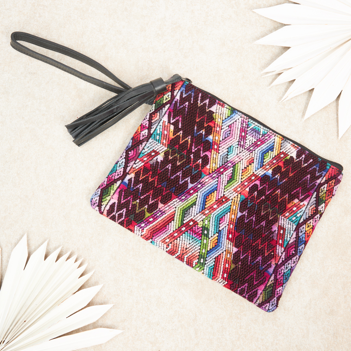 Caya Clutch Medium #0168